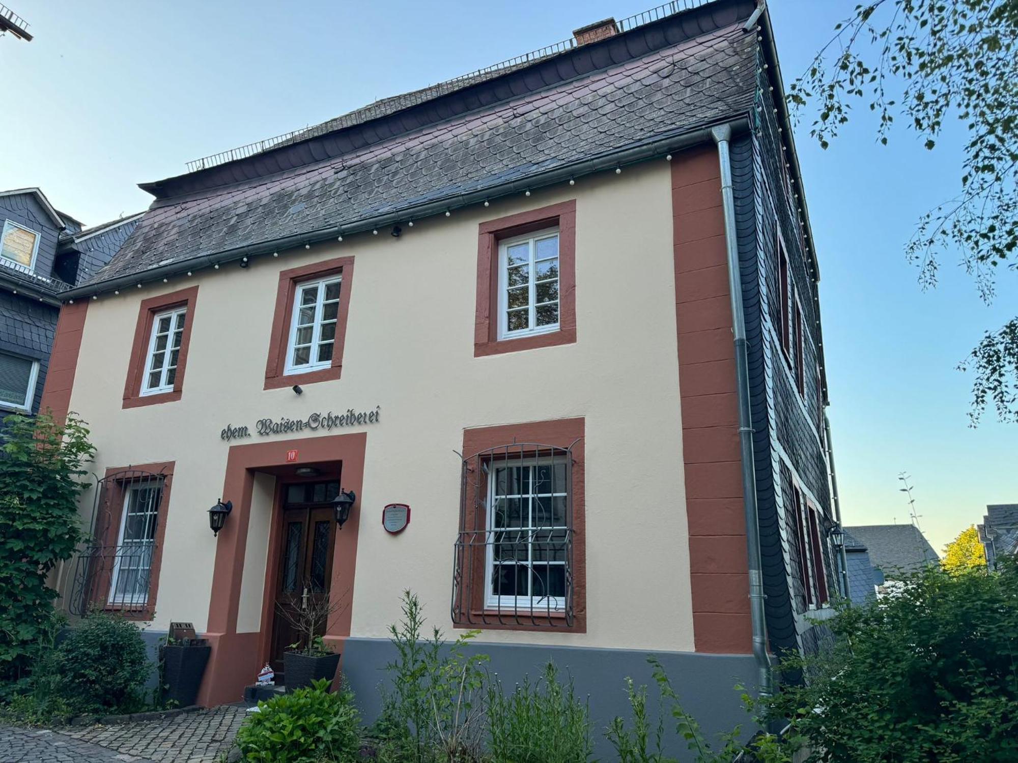 Schloss Hotel Kastellaun Exterior photo