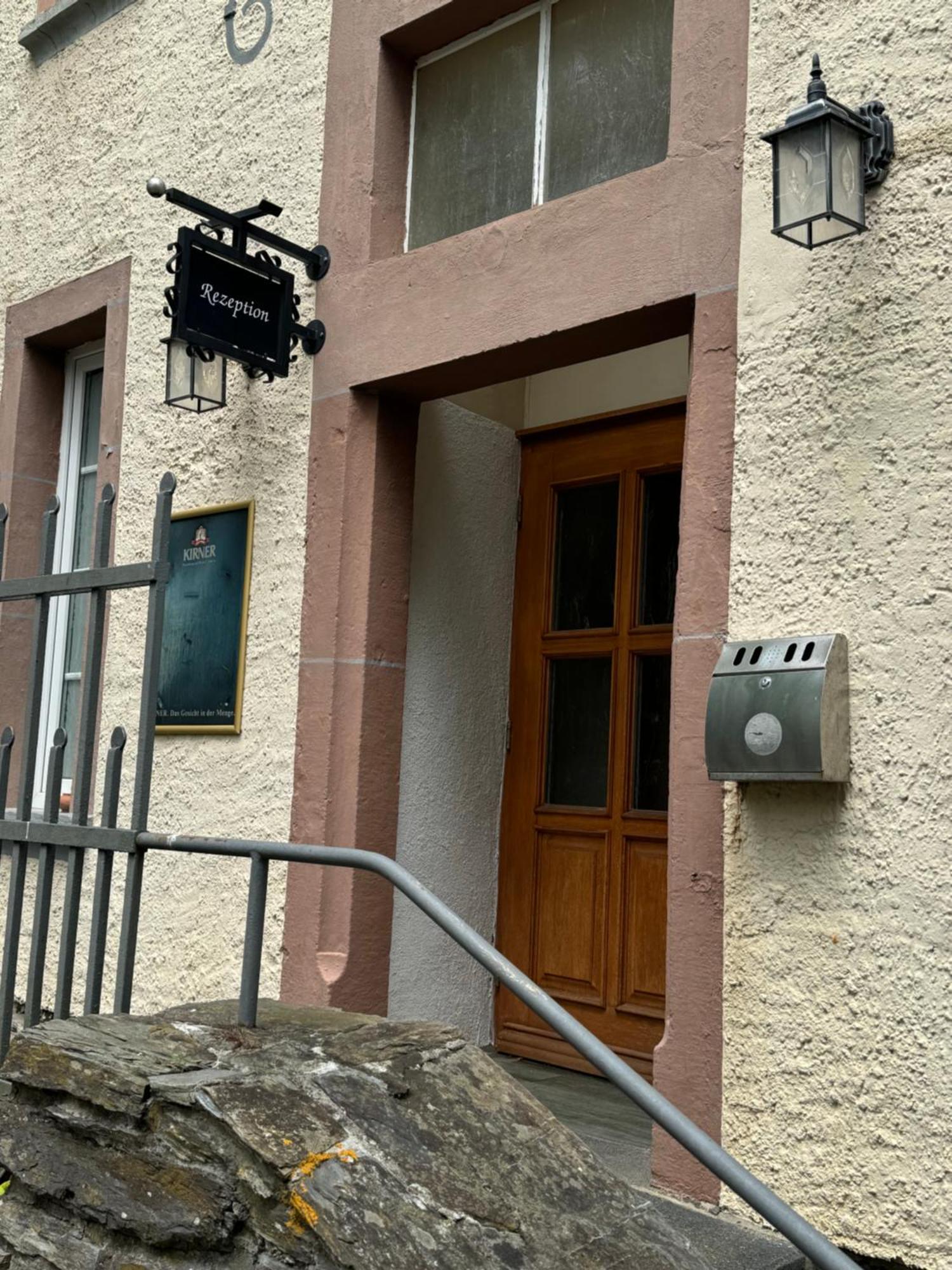 Schloss Hotel Kastellaun Exterior photo
